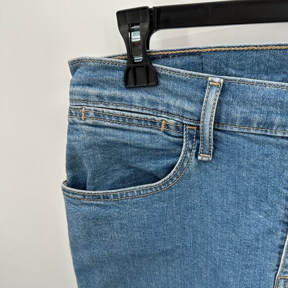 LEVI'S Mile High Cropped Wide Leg Button Fly Jean // 29 - Picture 4 of 8